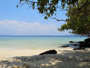 Relaxing on Ao Nieng Beach, Ko Kradan