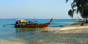 Simply Life longtail boat moored at Ko Kradan