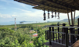 Khao Yai restaurant with views east over Koh Lanta to Koh Por and Koh Mook